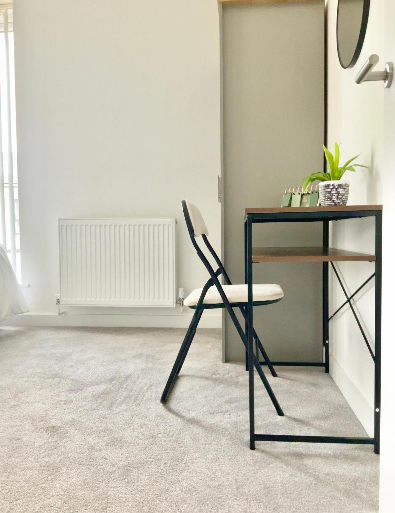 The Parkes A Stylish 3Br House, 5 Mins From Central Birmingham Close To The Edgbaston Stadium, The Hippodrome, Uob, Aston And Bcu, China Town, Kings Heath Bhx Airport And Much More Esterno foto